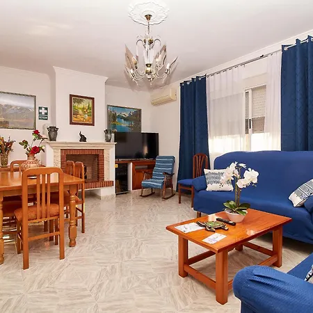 Casa El Prado Con Piscina Y Aparcamiento
