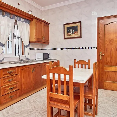 Casa El Prado Con Piscina Y Aparcamiento Holiday home